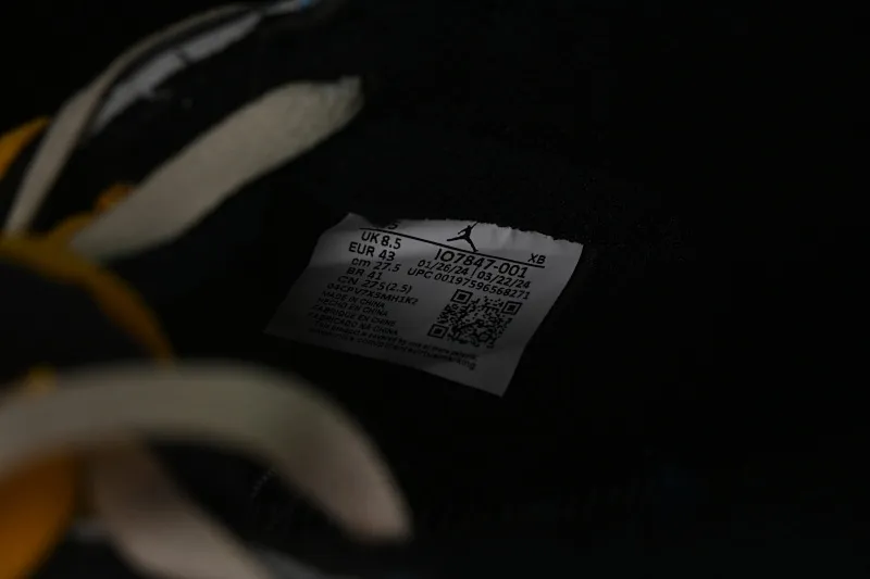 All categories Air Jordan Jordan series basketball shoes Air Jordan 1 High Fragment x Union x Air Jordan 1 Retro AJ1 Joe 1 new deconstructed royal blue high-top basketball shoes IO7847-001
